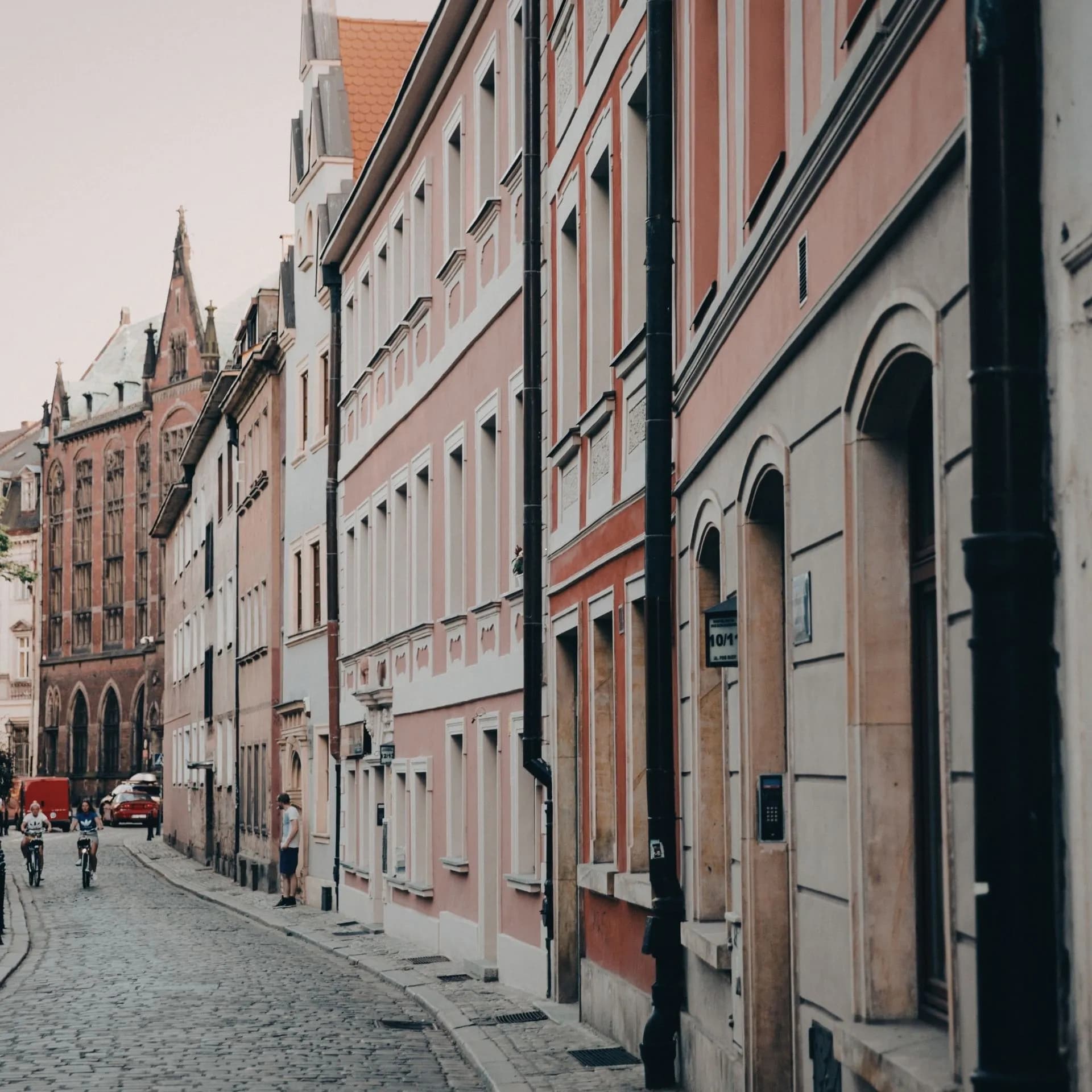 Strategiczne inwestycje w nieruchomości Poznań - AXOX Capital